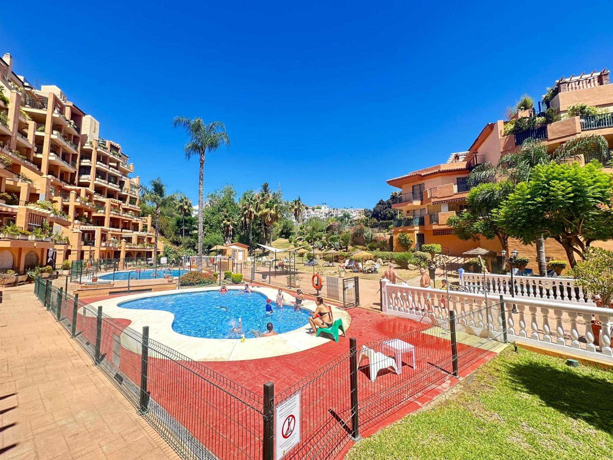 Sol Y Mar Fuengirola Apartment Bagian luar foto
